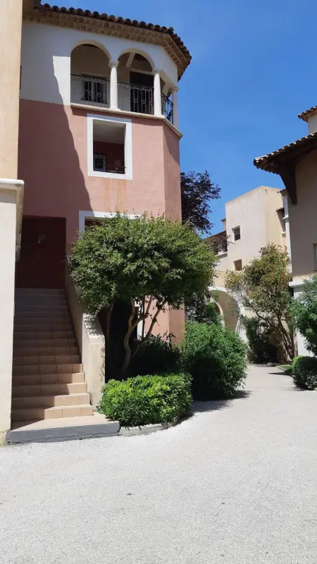 Appartement 1 chambre vue mer et piscine partagée, Six-Fours-les-Plages : photo 22