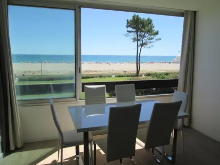 Location appartement à Saint Cyprien, Appartement lumineux à Saint-Cyprien 45 m² vue mer