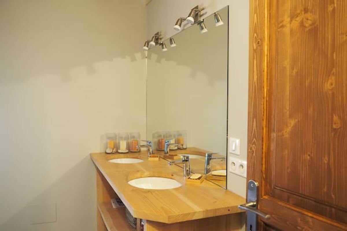 Maison 13 personnes, 5 chambres à La Llagonne avec vue montagne - Photo 10