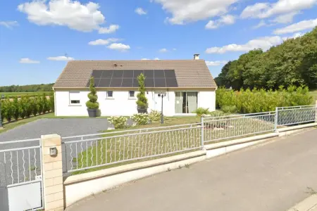 Location maison à Frétoy le Château, Maison de charme à Frétoy-le-Château avec jardin et jacuzzi