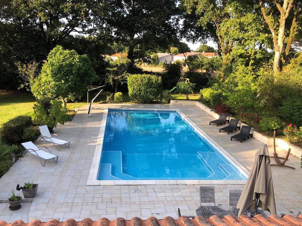 Maison 2 chambres piscine privée à Saint-Georges-de-Pointindoux - Photo 2