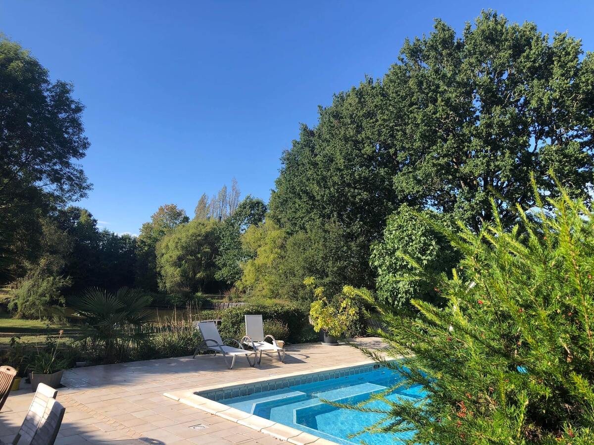 Maison 2 chambres piscine privée à Saint-Georges-de-Pointindoux - Photo 19