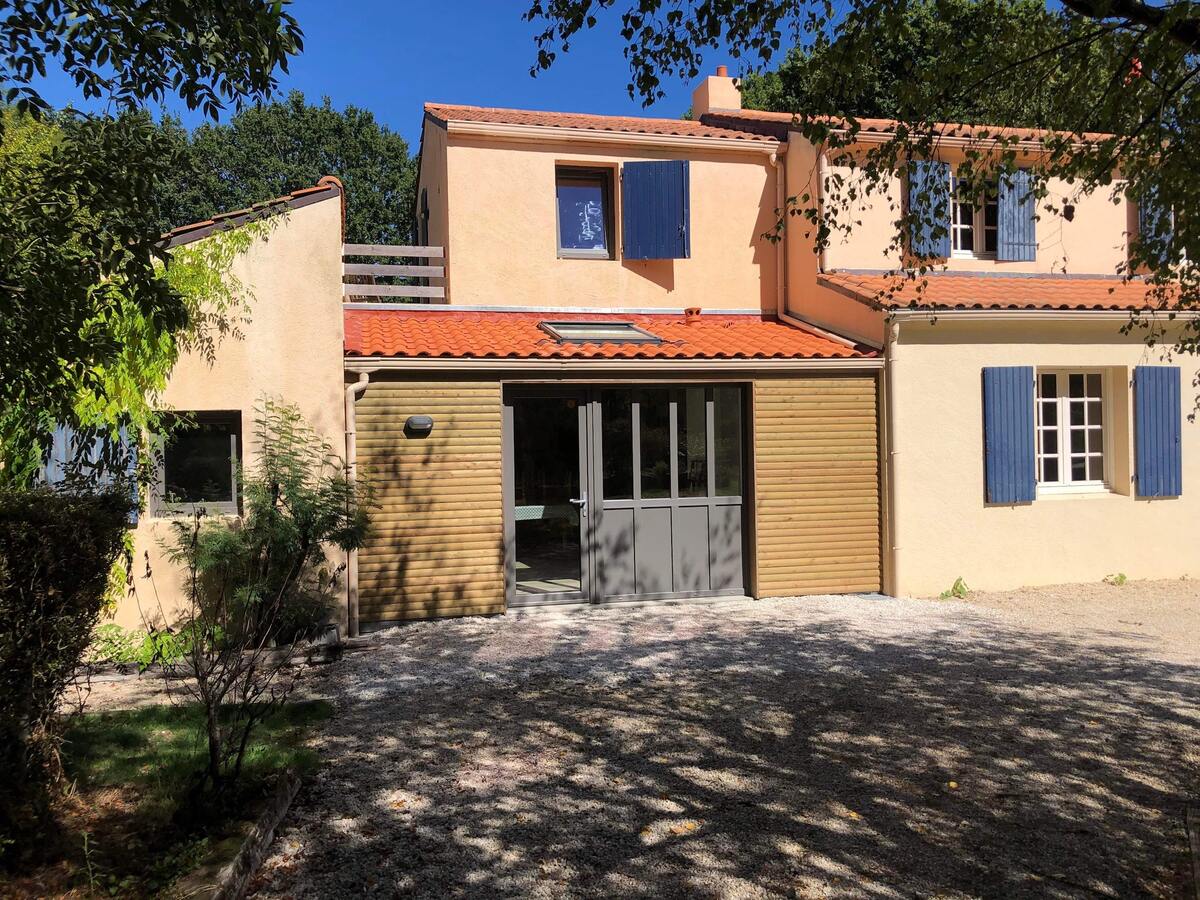 Maison 2 chambres piscine privée à Saint-Georges-de-Pointindoux - Photo 22