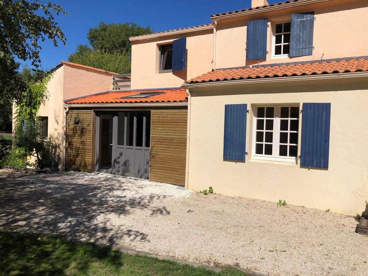 Maison 2 chambres piscine privée à Saint-Georges-de-Pointindoux - Photo 23