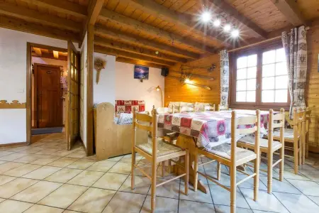 Chalet spacieux à Saint-Gervais-les-Bains avec vue montagne - Photo 4