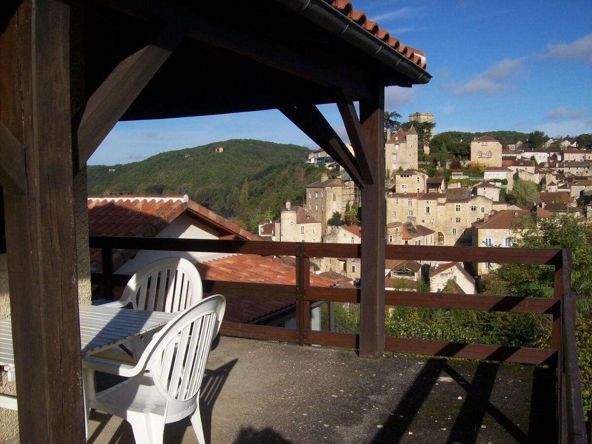 Maison 50 m² avec terrasse et barbecue à Puy-l'Évêque - Photo 2