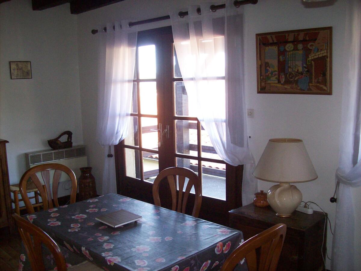 Maison 50 m² avec terrasse et barbecue à Puy-l'Évêque - Photo 4