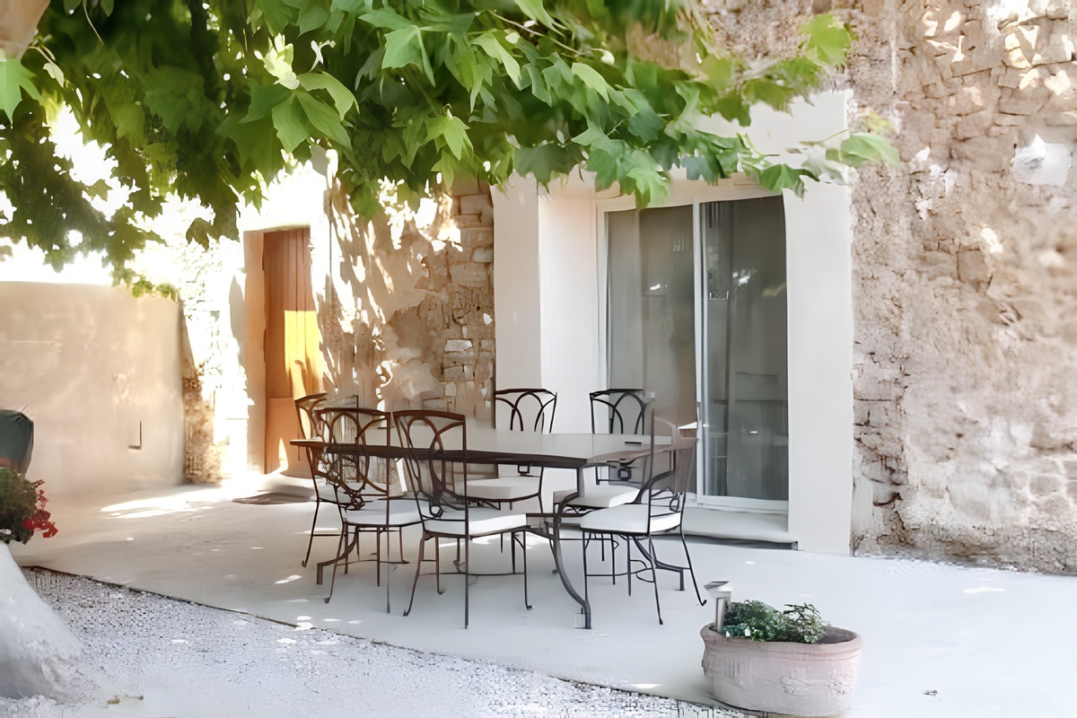 Maison 5 pers. à Aubignan, piscine partagée et jardin - Photo 2