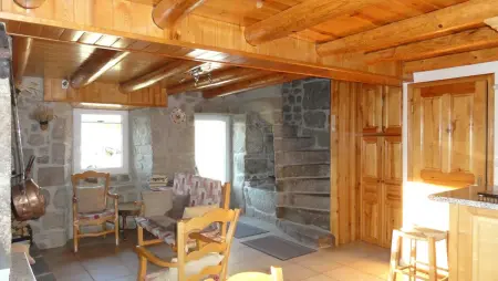 Maison Le Malzieu : 3 chambres, jardin clos et vue montagne : photo 19