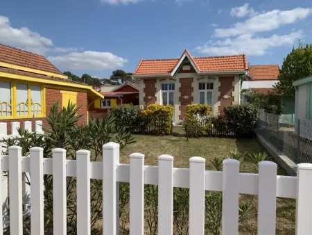 Maison charmante Soulac-sur-Mer Jardin, Maison 5 personnes à Soulac sur Mer - Photo 2