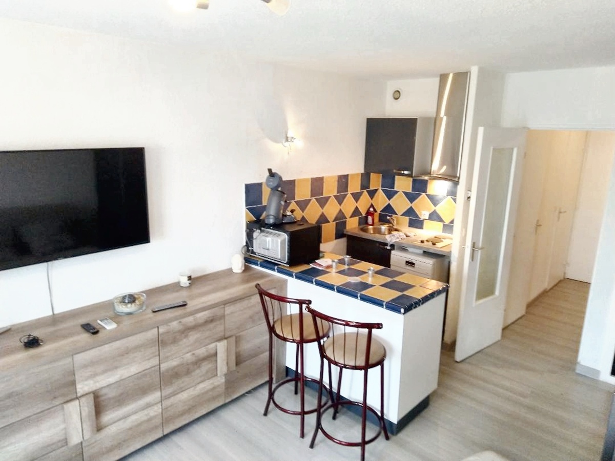 Studio 30 m² à Fréjus, piscine commune et terrasse - Photo 2