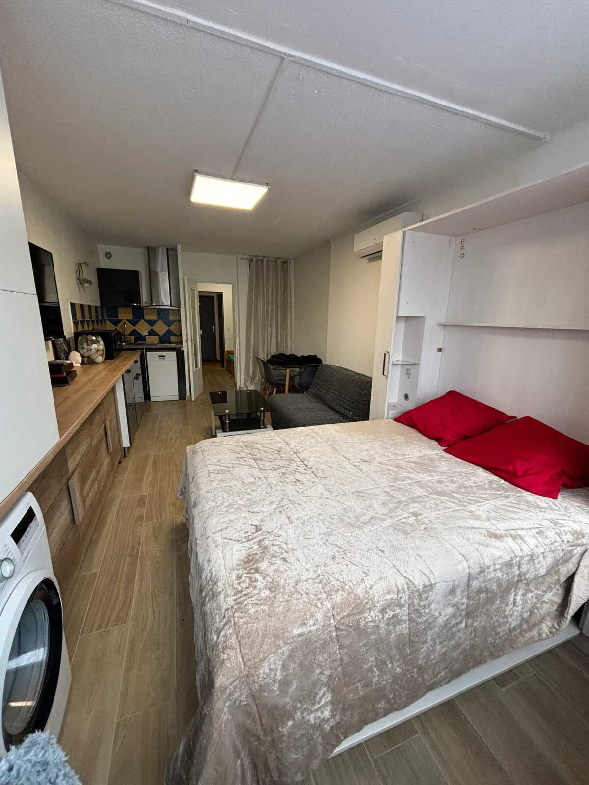 Studio 30 m² à Fréjus, piscine commune et terrasse - Photo 4