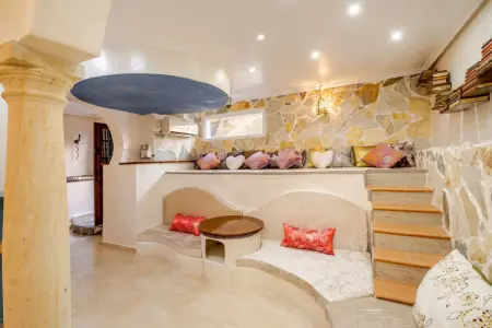 Studio avec piscine partagée et jardin à Torrevieja : photo 19