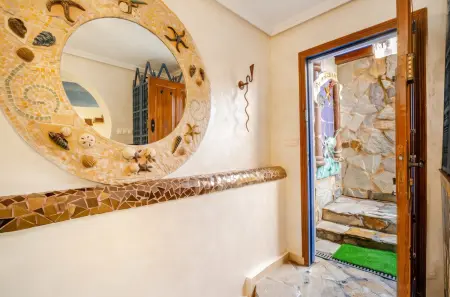 Studio avec piscine partagée et jardin à Torrevieja : photo 46