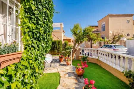 Studio avec piscine partagée et jardin à Torrevieja : photo 51