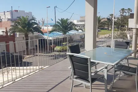 Location appartement à El Grau de Moncofa, Appartement spacieux avec vue sur la mer à El Grau de Moncofa, 108m²