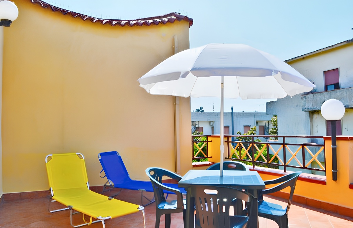 Appartement avec jardin clôturé à Capaccio-Paestum - Photo 2