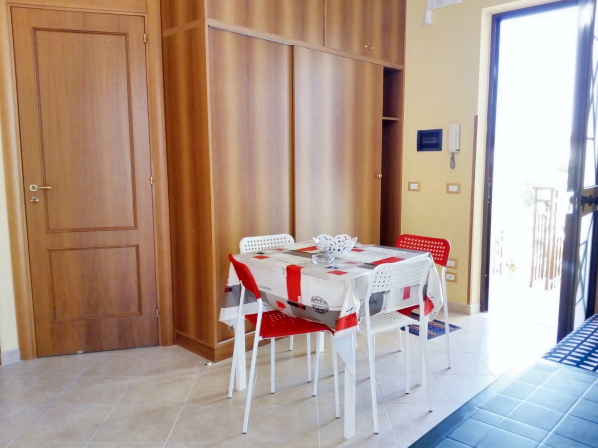 Appartement avec jardin clôturé à Capaccio-Paestum - Photo 4