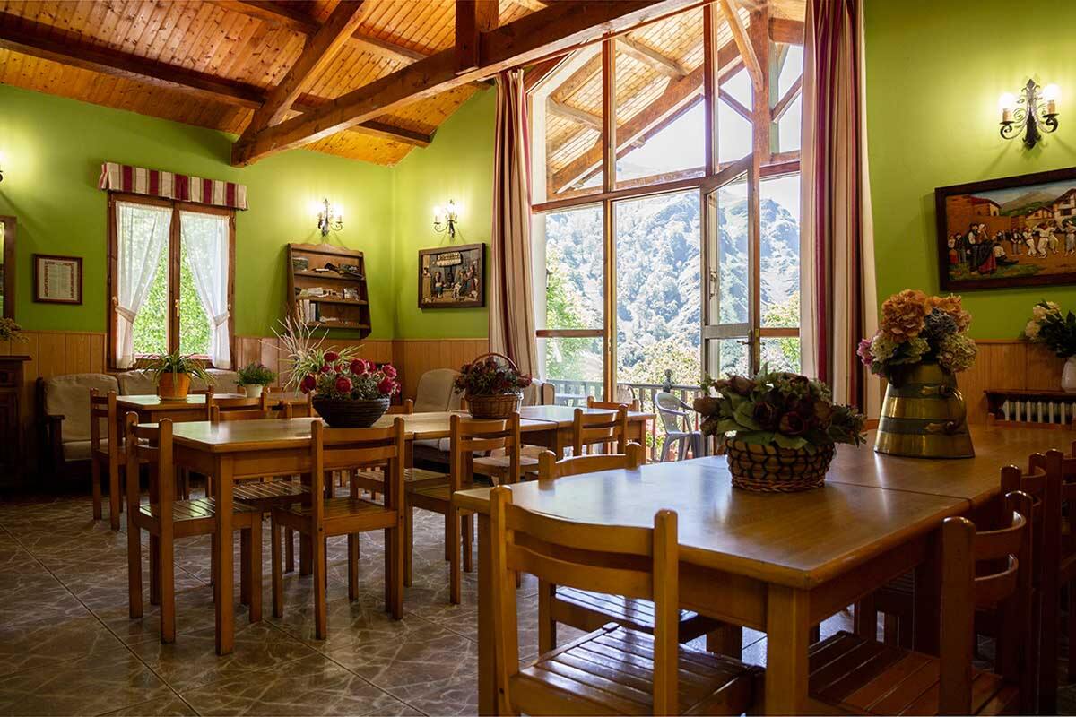 Maison 9 chambres, 22 personnes avec vue montagne à Gaindola - Photo 2