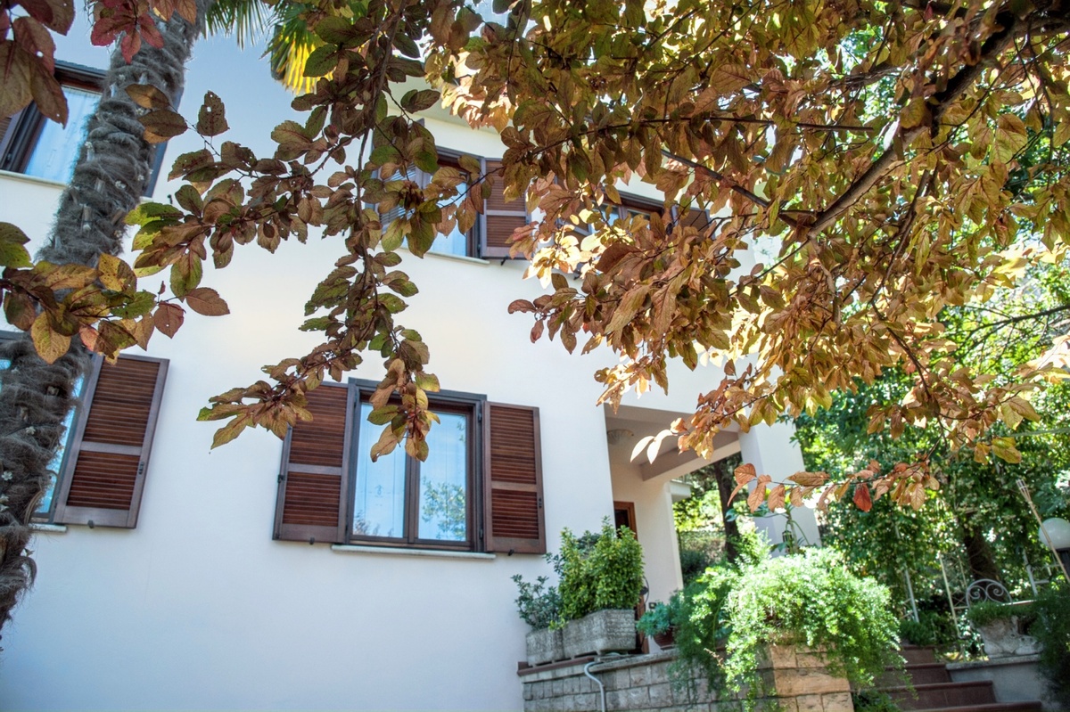Maison 200 m² à Amelia, 9 personnes, vue lac et jardin - Photo 34