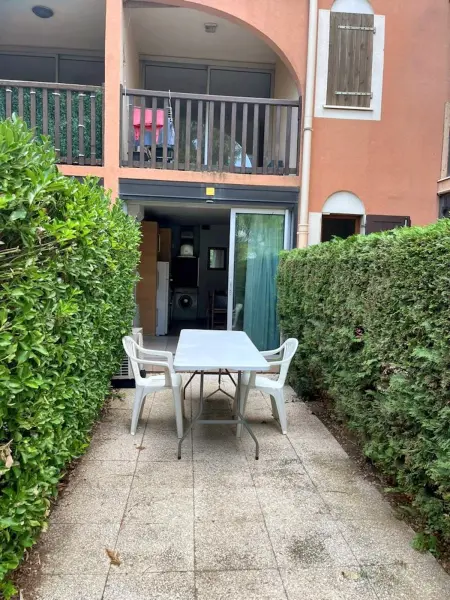 Appartement 2 chambres avec piscine partagée à Canet-en-Roussillon : photo 7