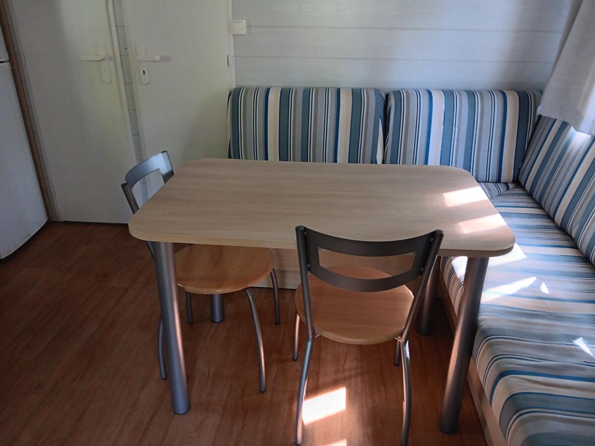 Bungalow 5 pers. avec piscine et terrasse à Saint-Chéron - Photo 5