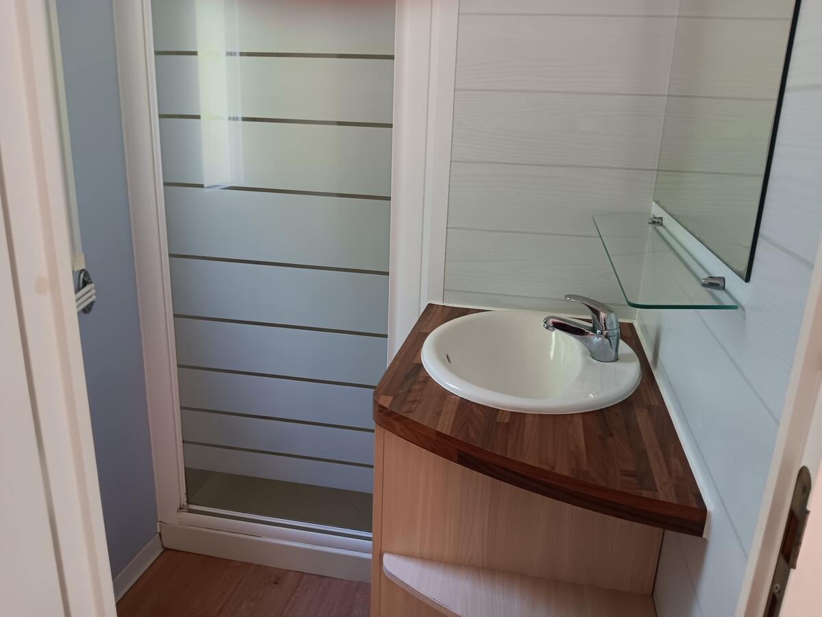 Bungalow 5 pers. avec piscine et terrasse à Saint-Chéron - Photo 7