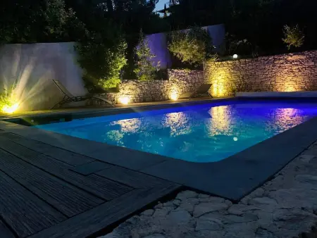 Villa avec piscine privée chauffable à Mallemort, 3 chambres : photo 15