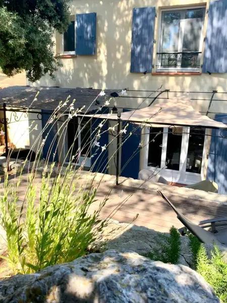 Villa avec piscine privée chauffable à Mallemort, 3 chambres : photo 30