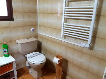 Maison avec piscine partagée à Saint-Genies, 6 personnes, 2 chambres : photo 4