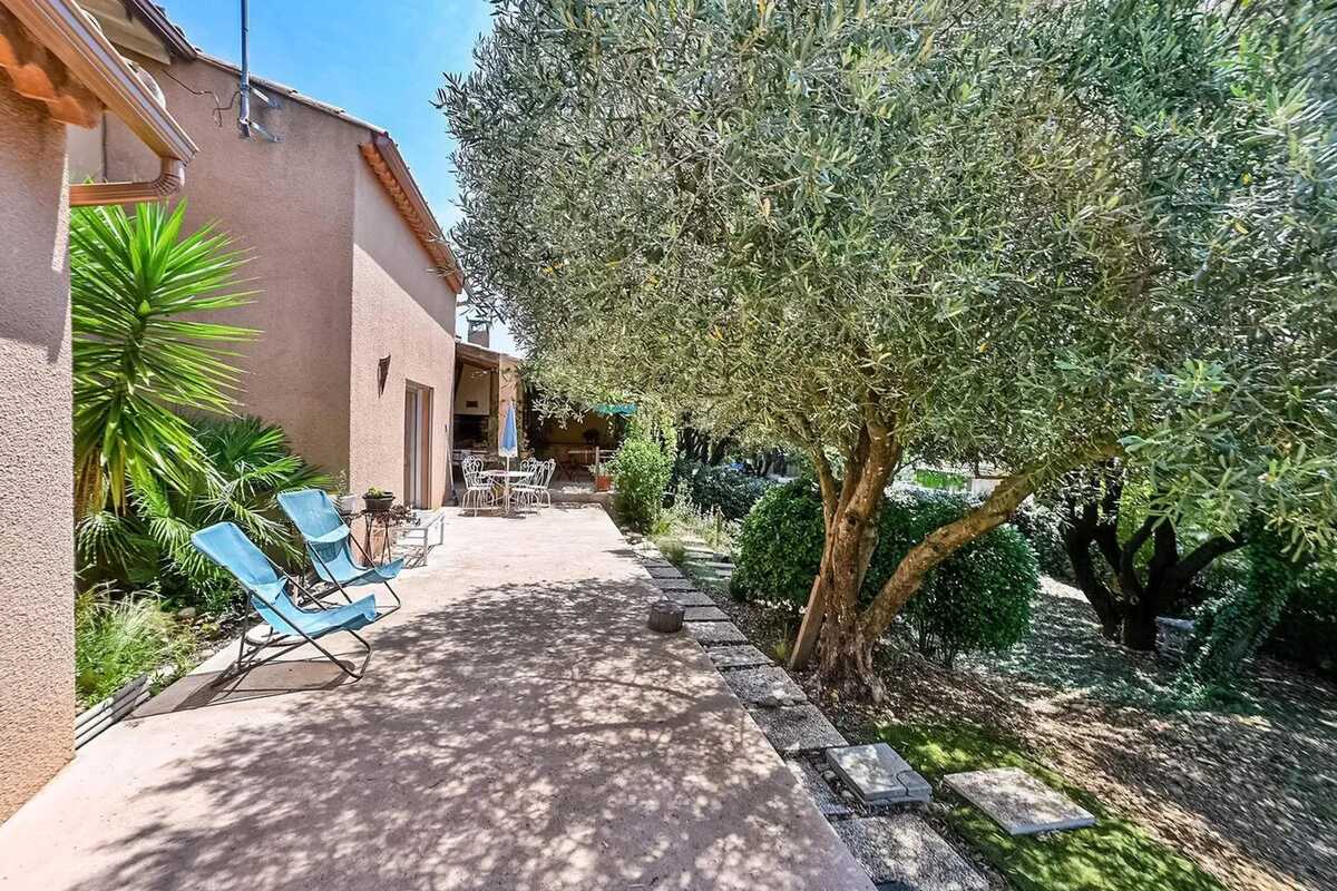 Villa 3 chambres à Eyragues avec piscine privée - Photo 14
