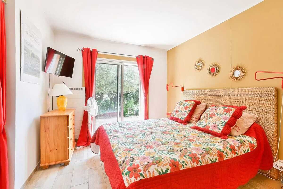 Villa 3 chambres à Eyragues avec piscine privée - Photo 24