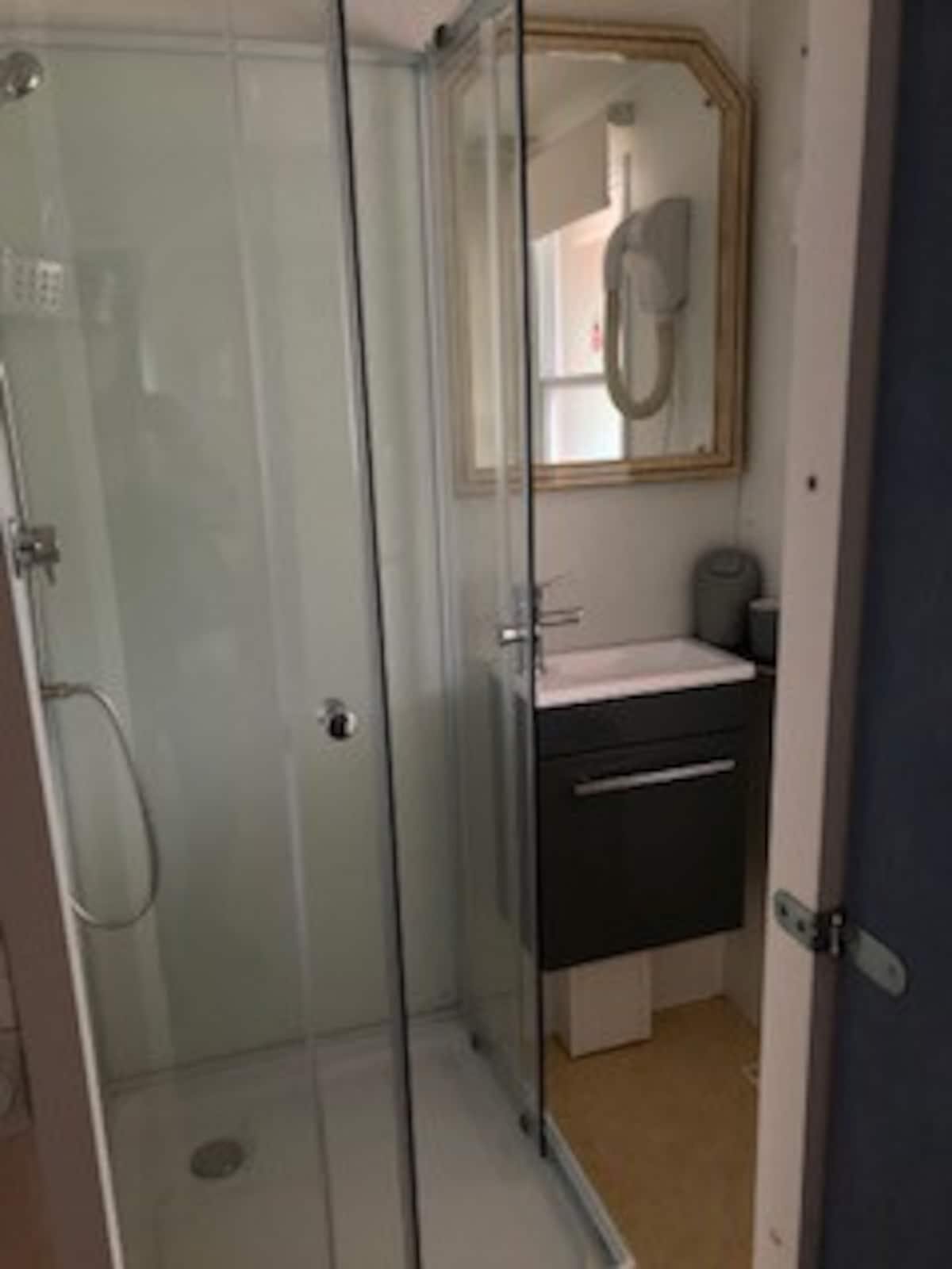 Maison 40 m² piscine privée à Arles - Photo 13