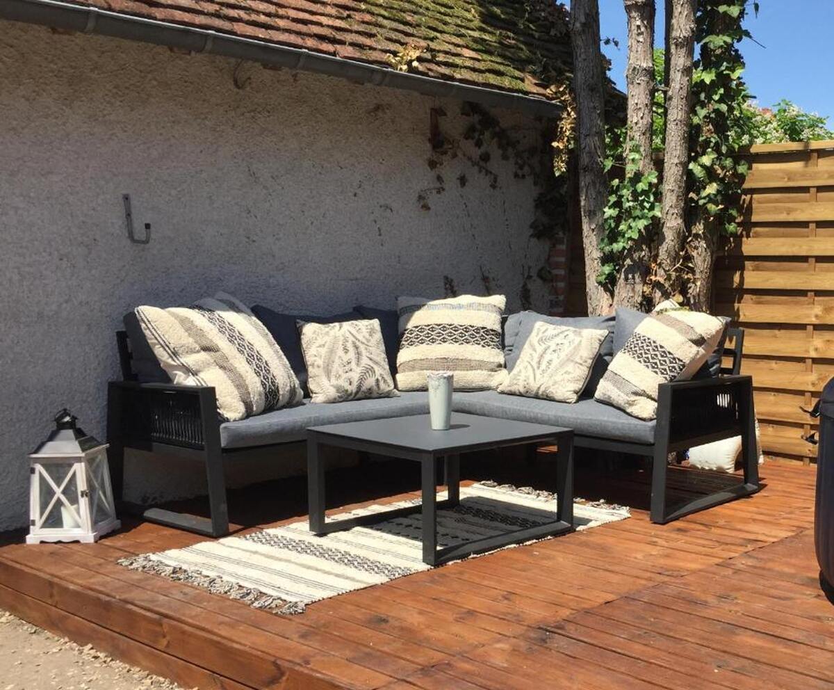 Maison 1 chambre avec jardin et table de ping-pong - Photo 2