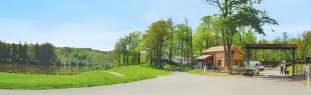 Bungalow charmant à Rochechouart avec vue sur lac - Photo 11