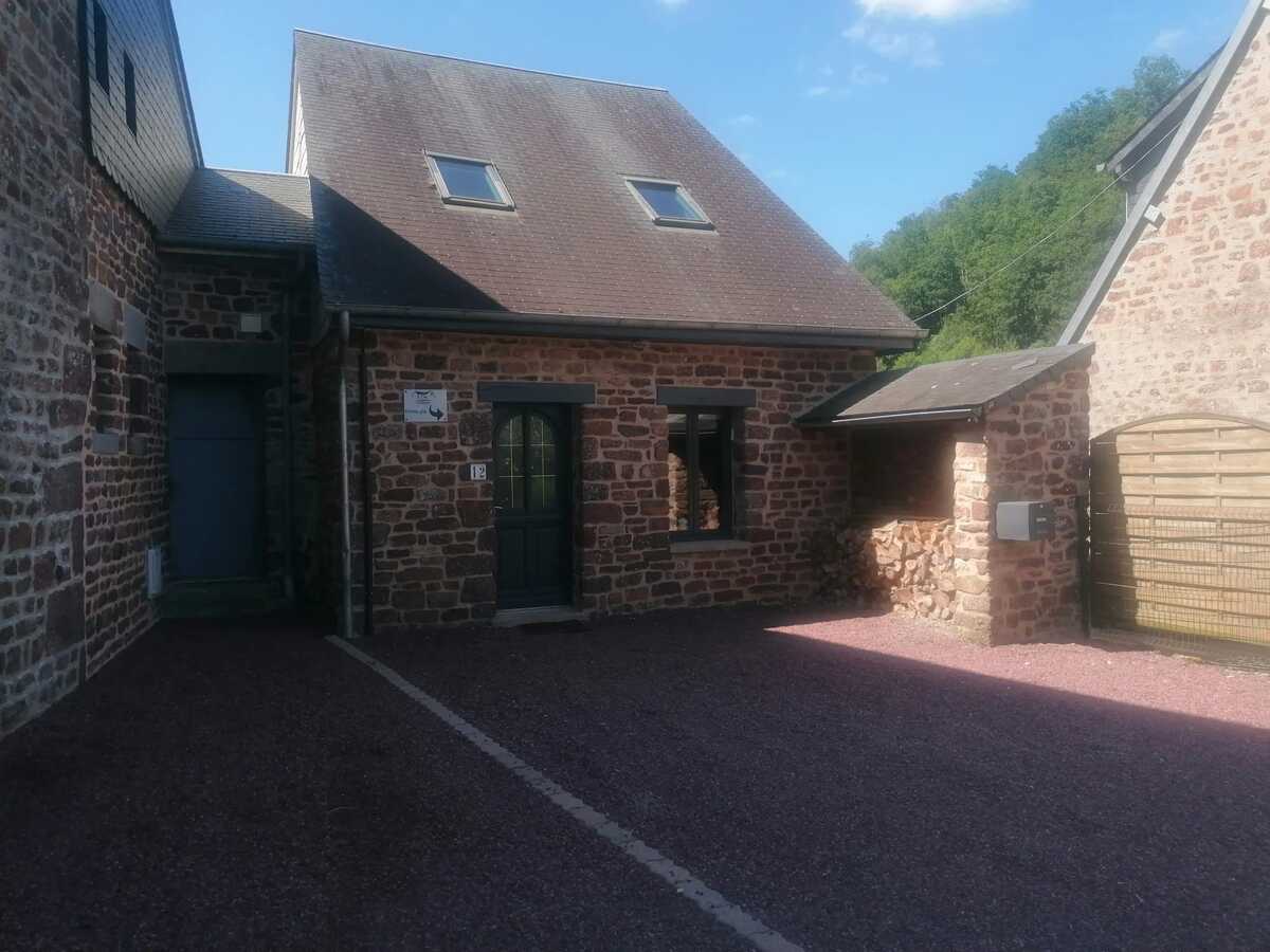 Maison 110 m² avec jardin clôturé à Gavray-sur-Sienne - Photo 7