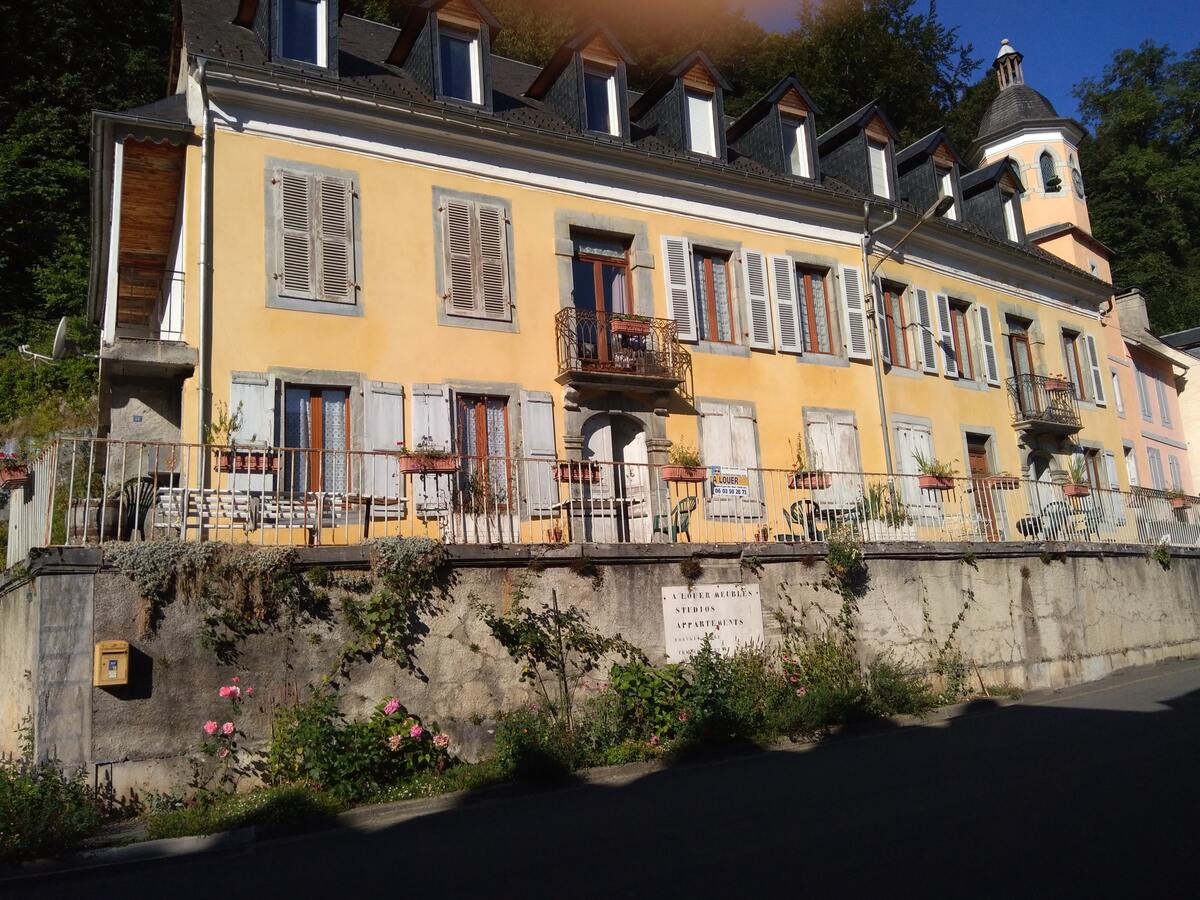 Studio 32m² vue montagne avec terrasse BBQ à Luz-Saint-Sauveur - Photo 2