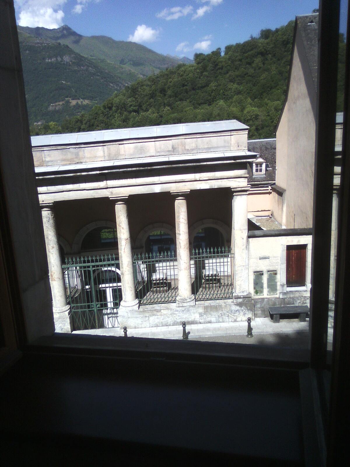 Studio 32m² vue montagne avec terrasse BBQ à Luz-Saint-Sauveur - Photo 12