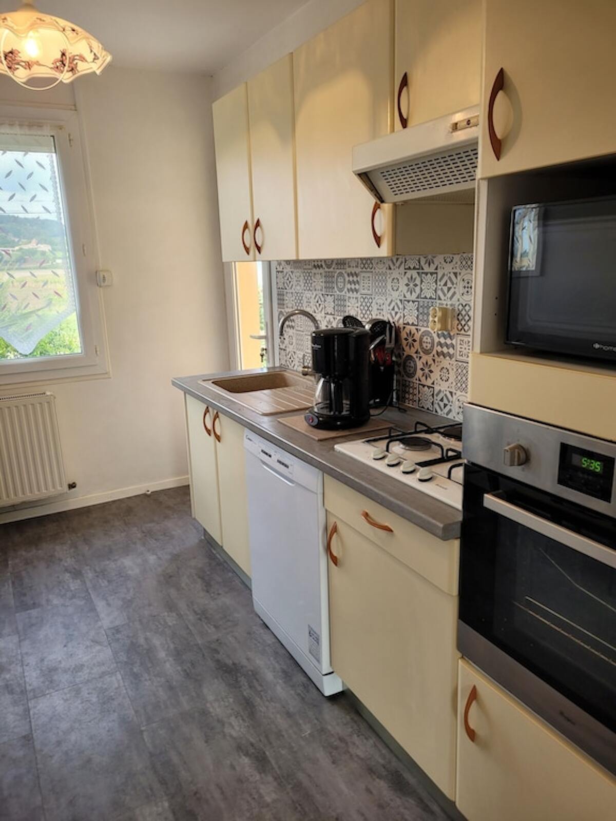 Appartement 80 m² avec jardin, pétanque et hangar à bateaux - Photo 4
