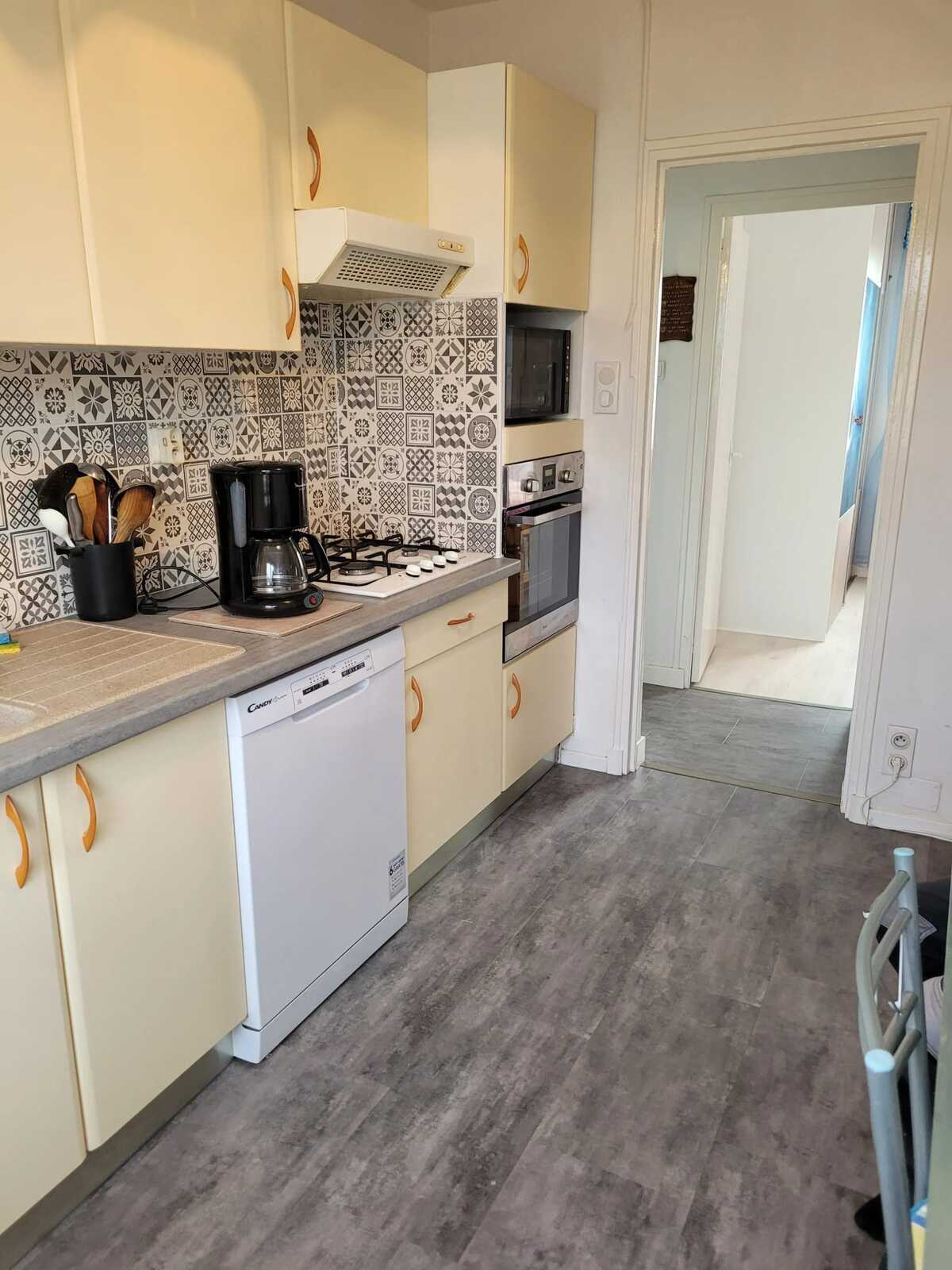 Appartement 80 m² avec jardin, pétanque et hangar à bateaux - Photo 5