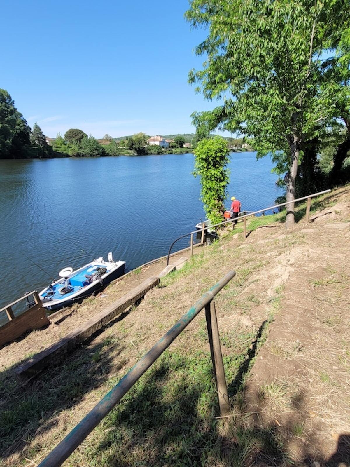 Appartement 80 m² avec jardin, pétanque et hangar à bateaux - Photo 22