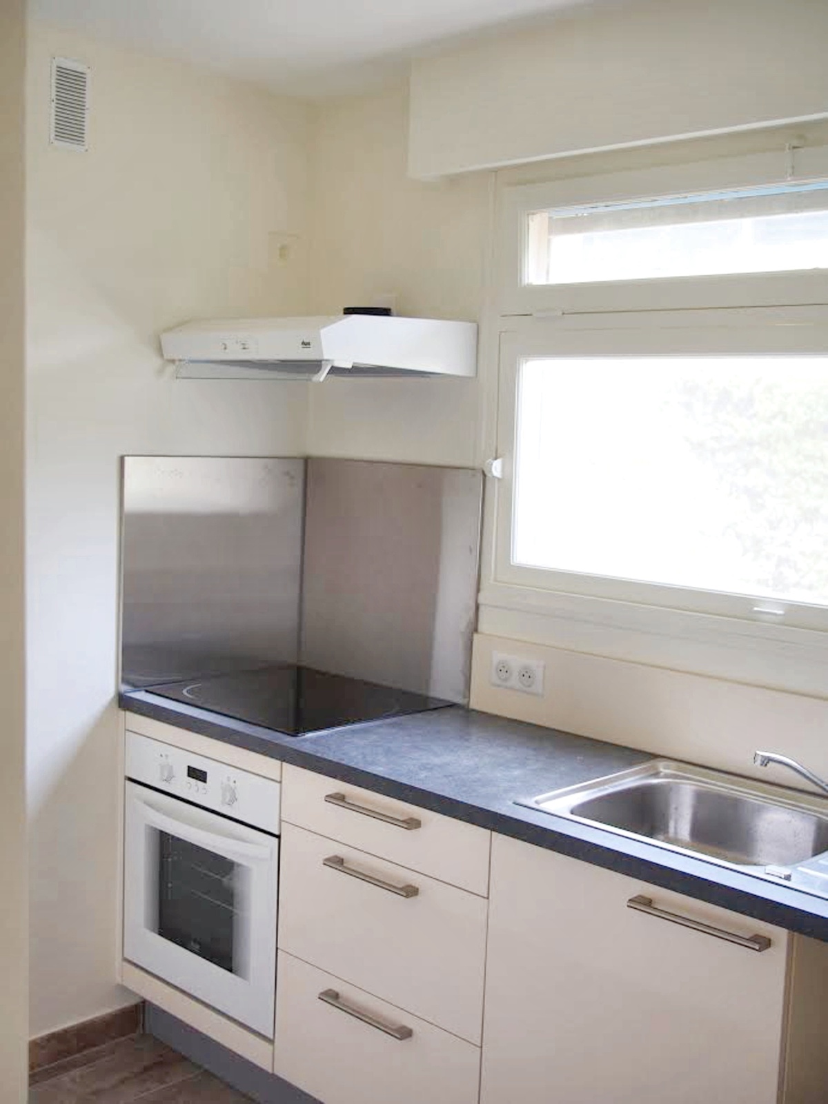 Appartement vue mer avec terrasse au Cannet - Photo 2