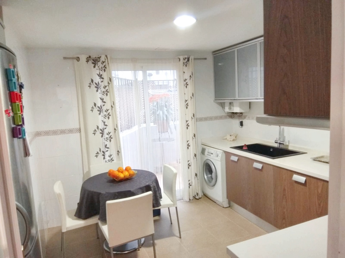 Appartement 4 chambres 110 m² avec terrasse à Bétera - Photo 6