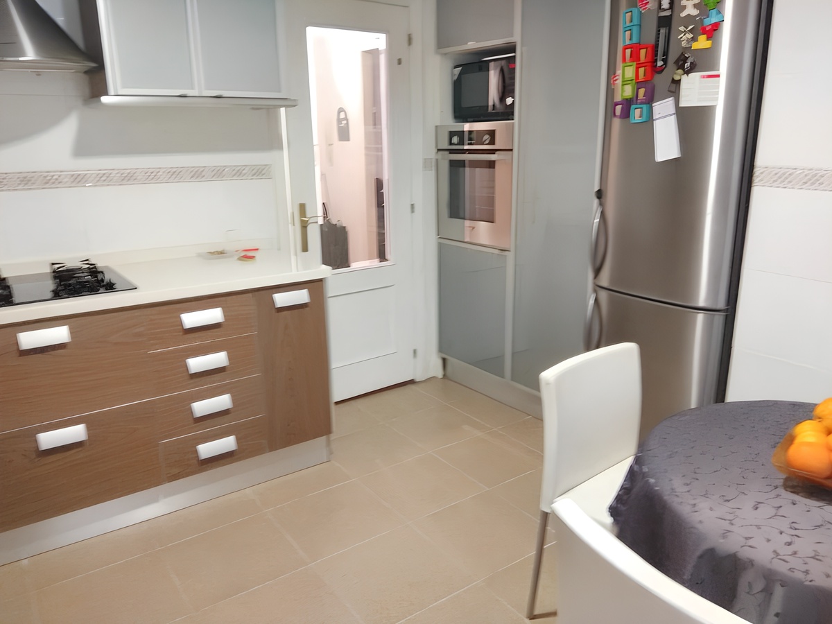 Appartement 4 chambres 110 m² avec terrasse à Bétera - Photo 7