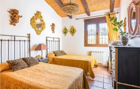 Villa confortable avec vue sur les montagnes - Valverde de Leganés - Photo 10