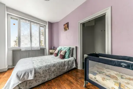 Maison conviviale à Bourbon-Lancy avec équipements modernes - Photo 6