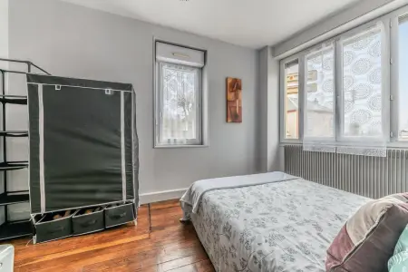 Maison conviviale à Bourbon-Lancy avec équipements modernes - Photo 8