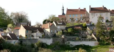 Maison conviviale à Bourbon-Lancy avec équipements modernes - Photo 20