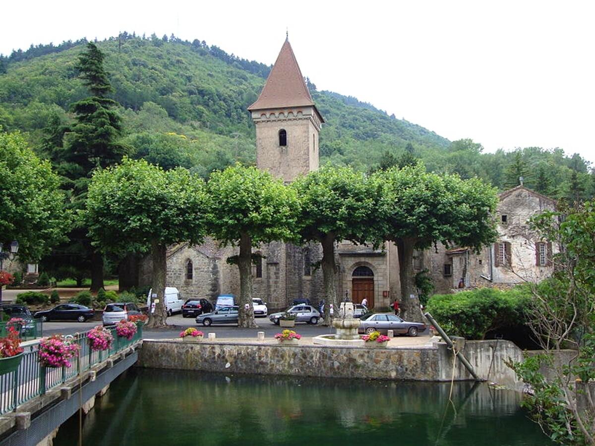 Maison 5 pers. à Lunas, vue montagne et jardin - Photo 10