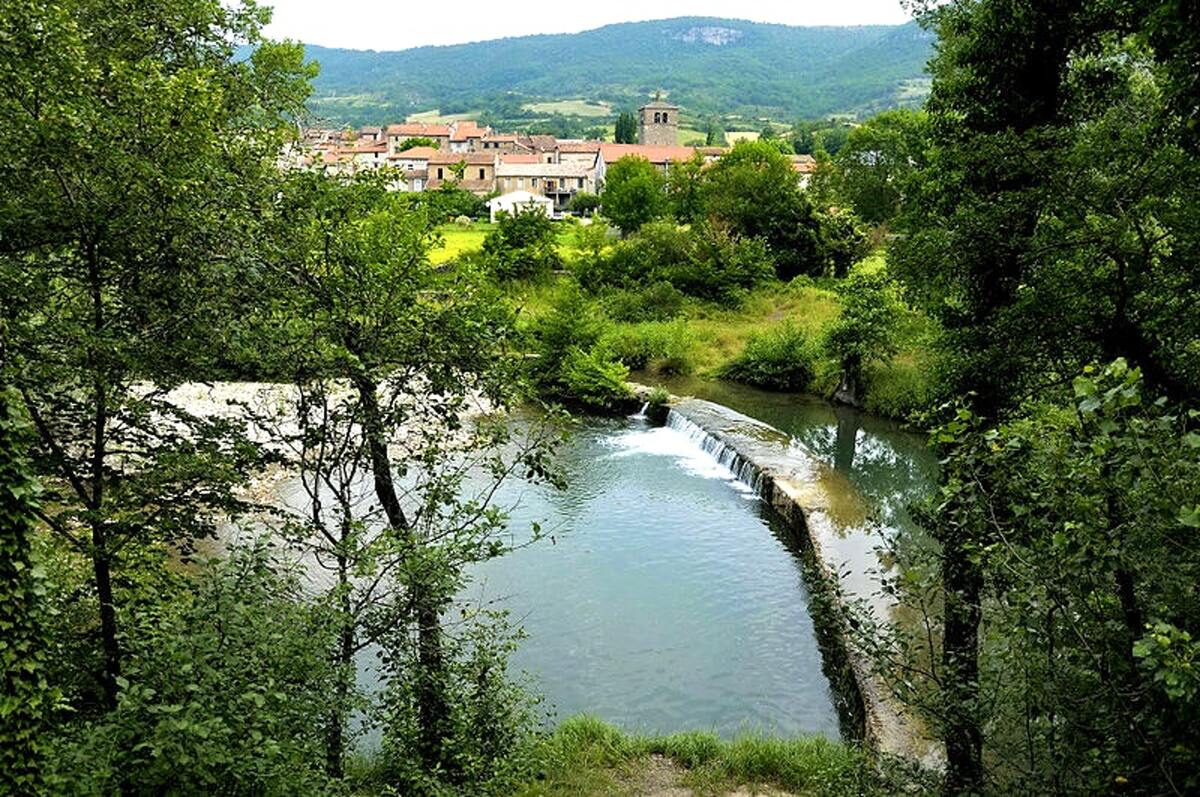 Maison 5 pers. à Lunas, vue montagne et jardin - Photo 12